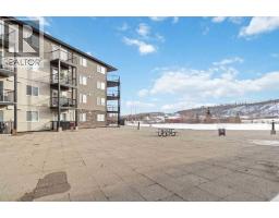 1102, 7901 King Street Downtown