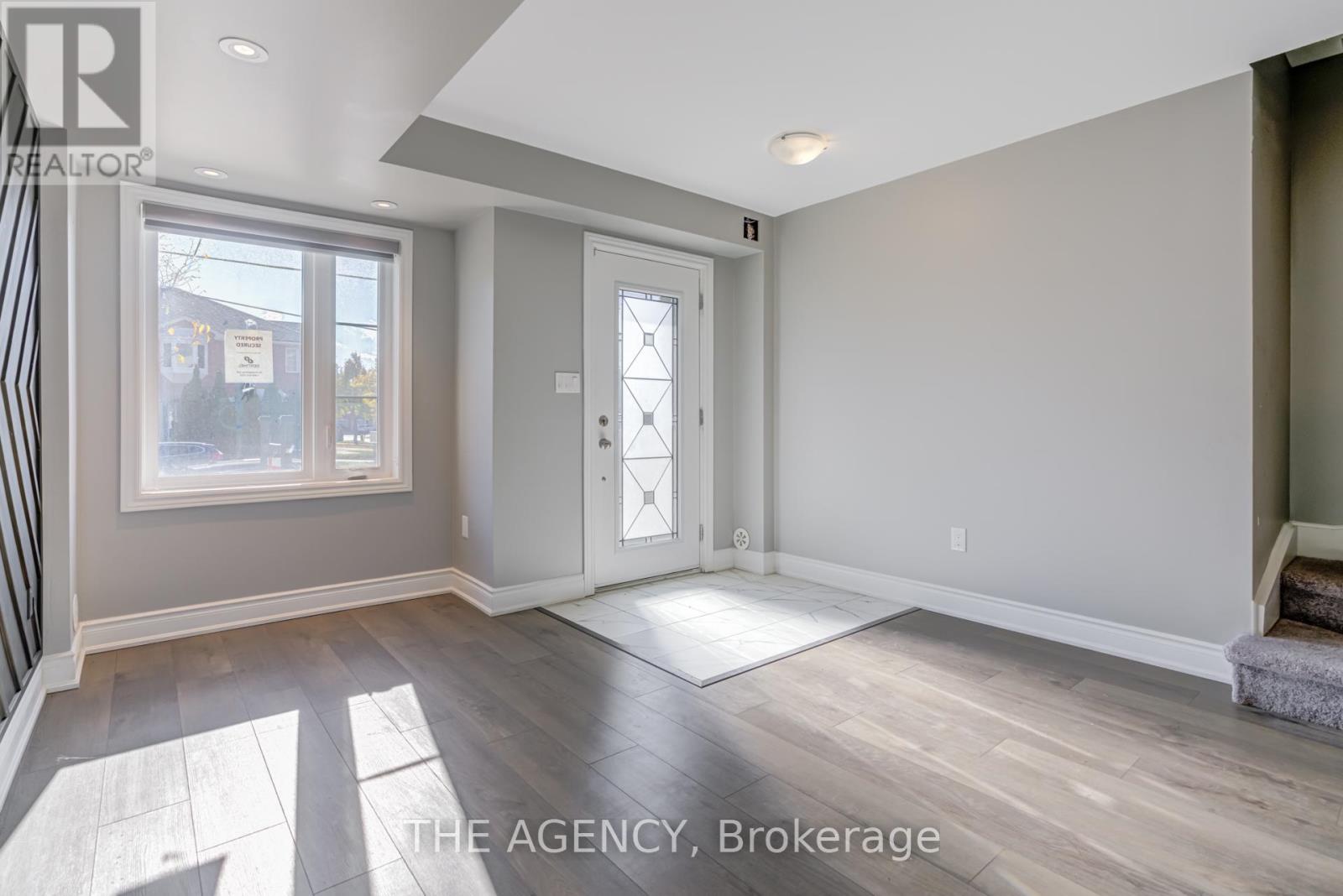 301 - 250 Finch Avenue, Pickering, Ontario  L1V 0G6 - Photo 5 - E12514708