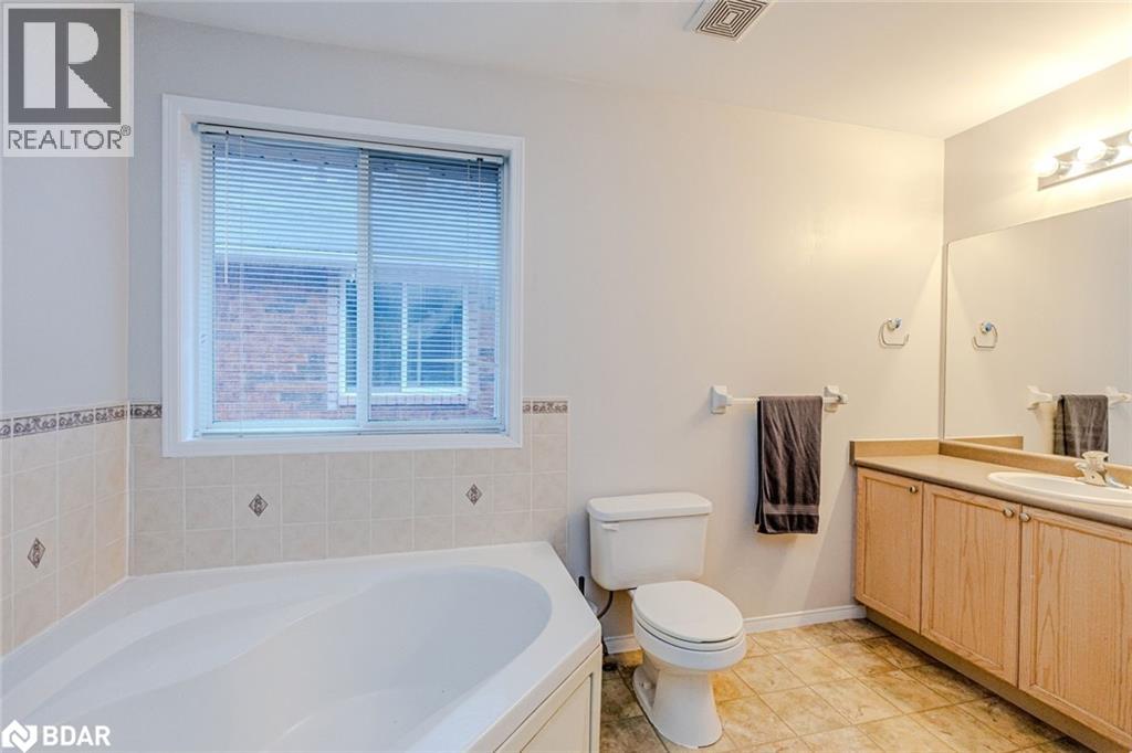 30 Hewitt Place, Barrie, Ontario  L4M 7B3 - Photo 6 - 40786649