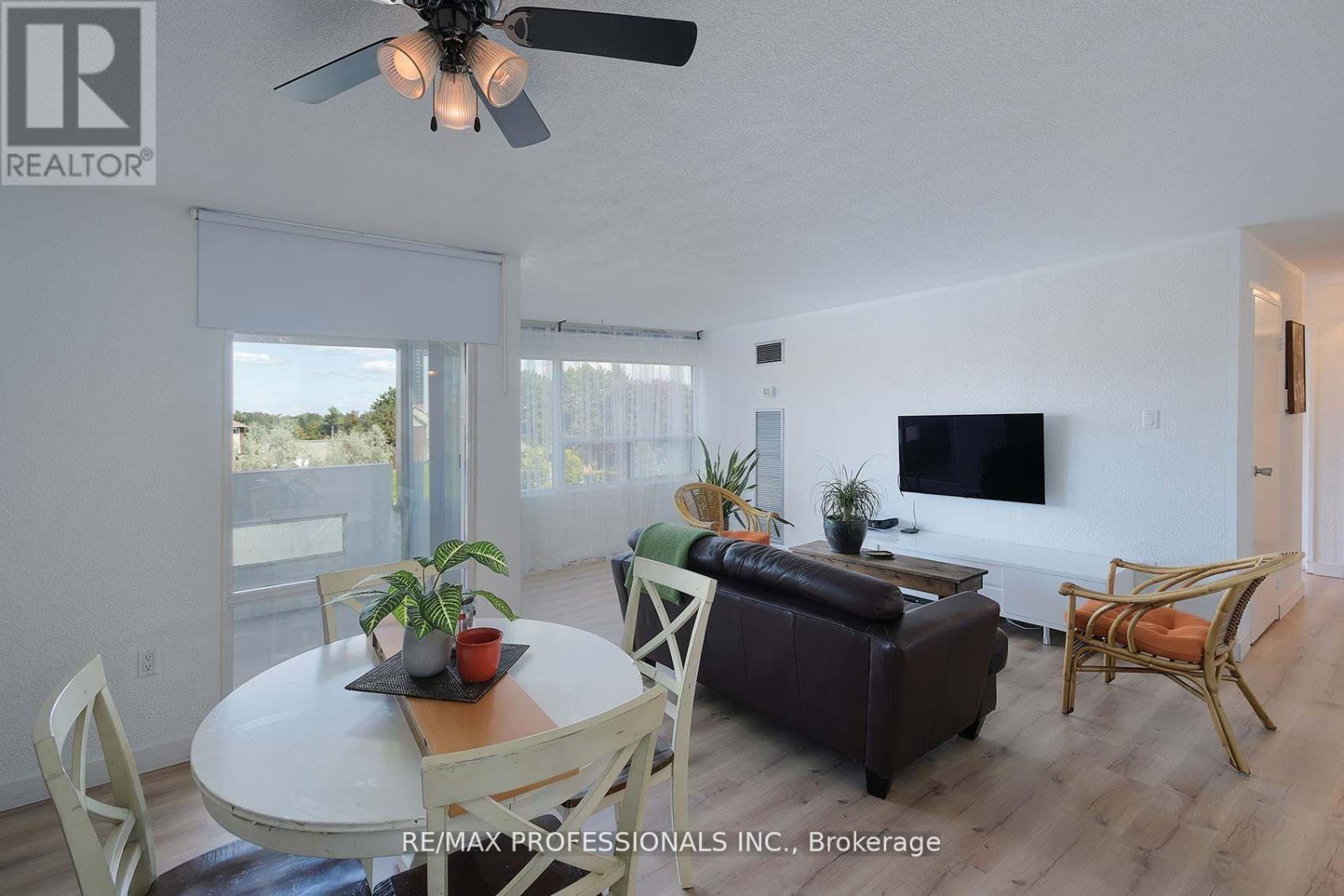 310 - 475 The West Mall, Toronto, Ontario  M9C 4Z3 - Photo 14 - W12533552