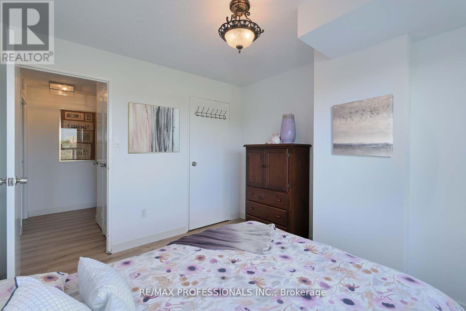 310 - 475 The West Mall, Toronto, Ontario  M9C 4Z3 - Photo 22 - W12533552