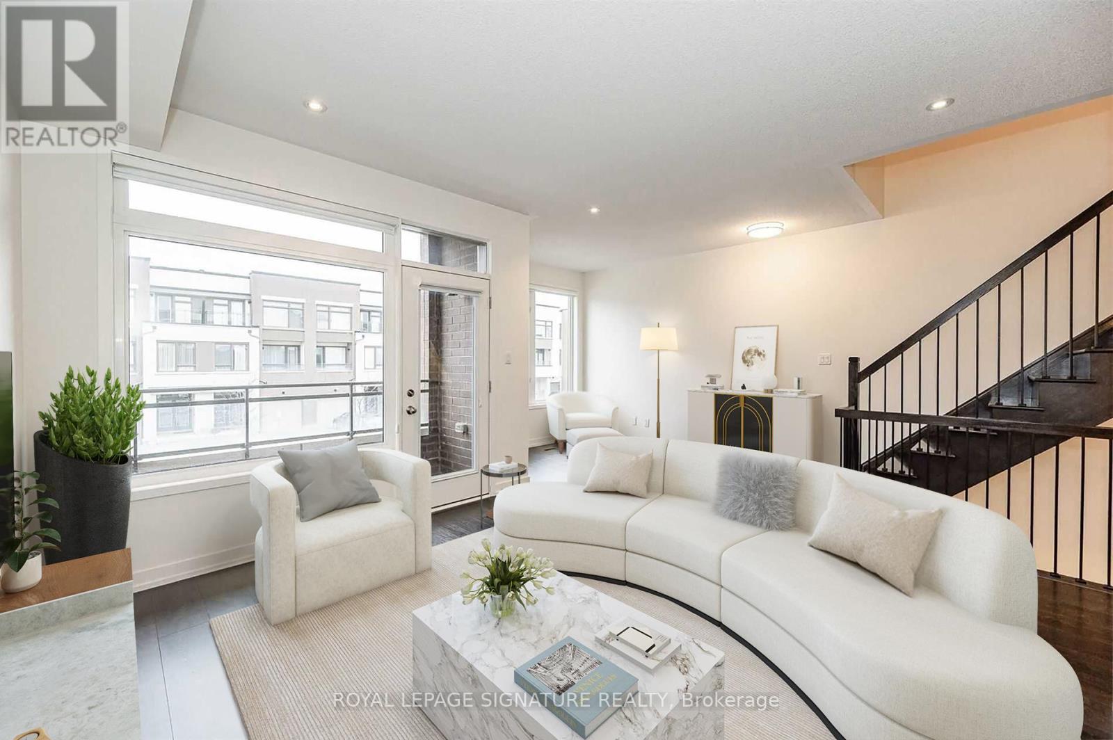 300 Squire Crescent, Oakville, Ontario  L6H 0L8 - Photo 11 - W12533564