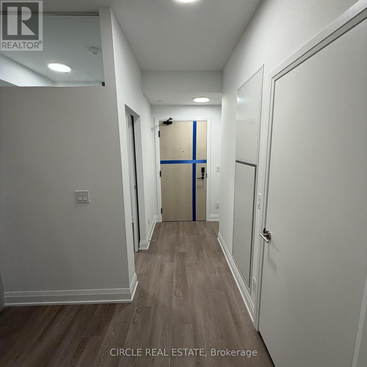 415 - 3250 Carding Mill Trail, Oakville, Ontario  L6M 1L3 - Photo 10 - W12533582