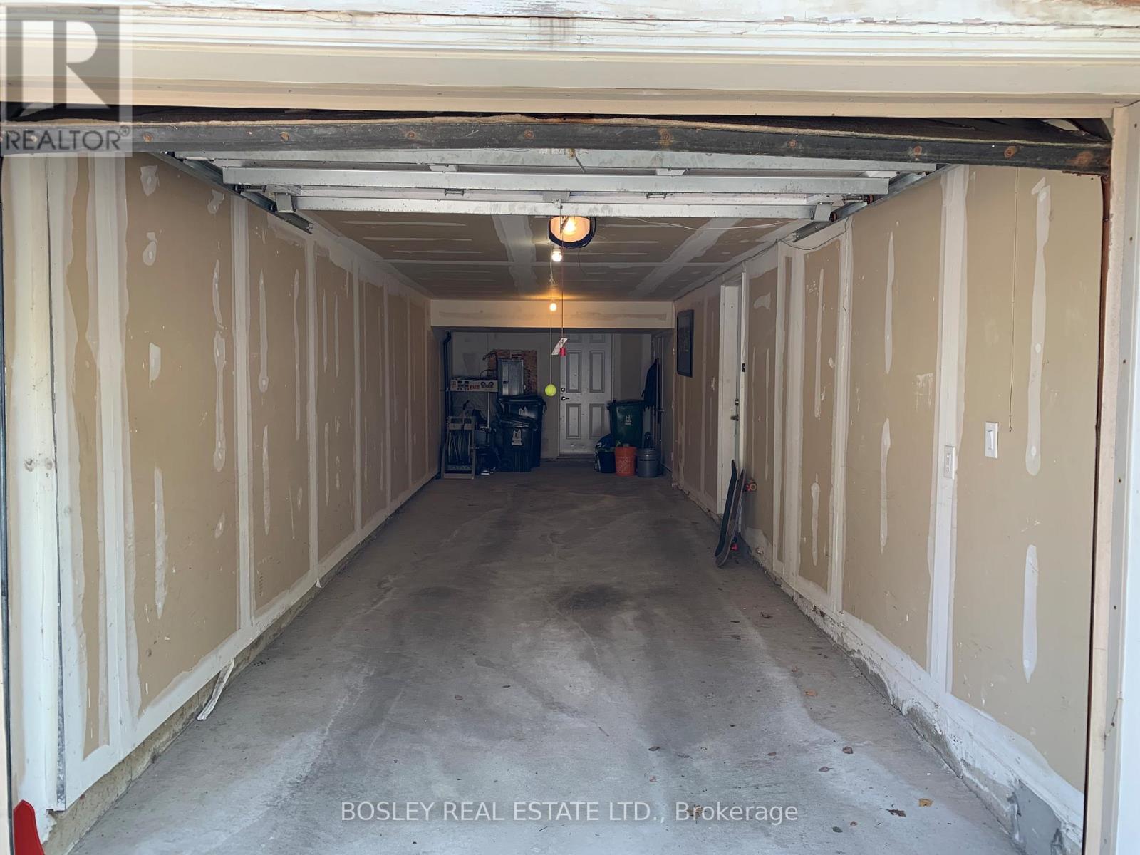 10 Mendota Road, Toronto, Ontario  M8Y 1E8 - Photo 22 - W12533604