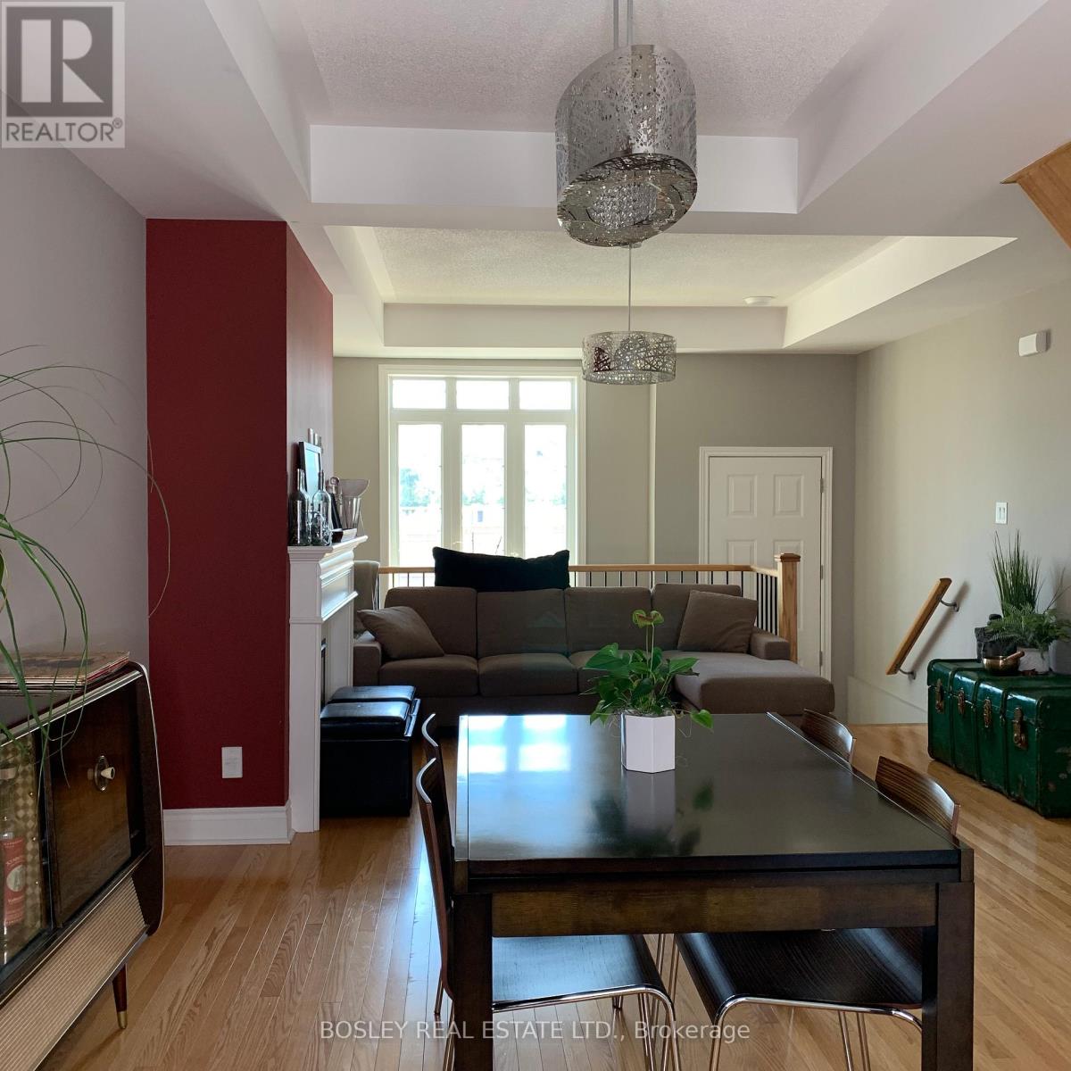 10 Mendota Road, Toronto, Ontario  M8Y 1E8 - Photo 5 - W12533604