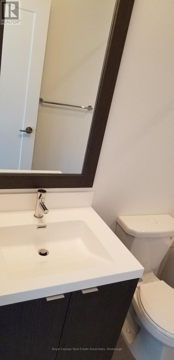 921 - 9 Mabelle Avenue, Toronto, Ontario  M9A 0E1 - Photo 8 - W12533606