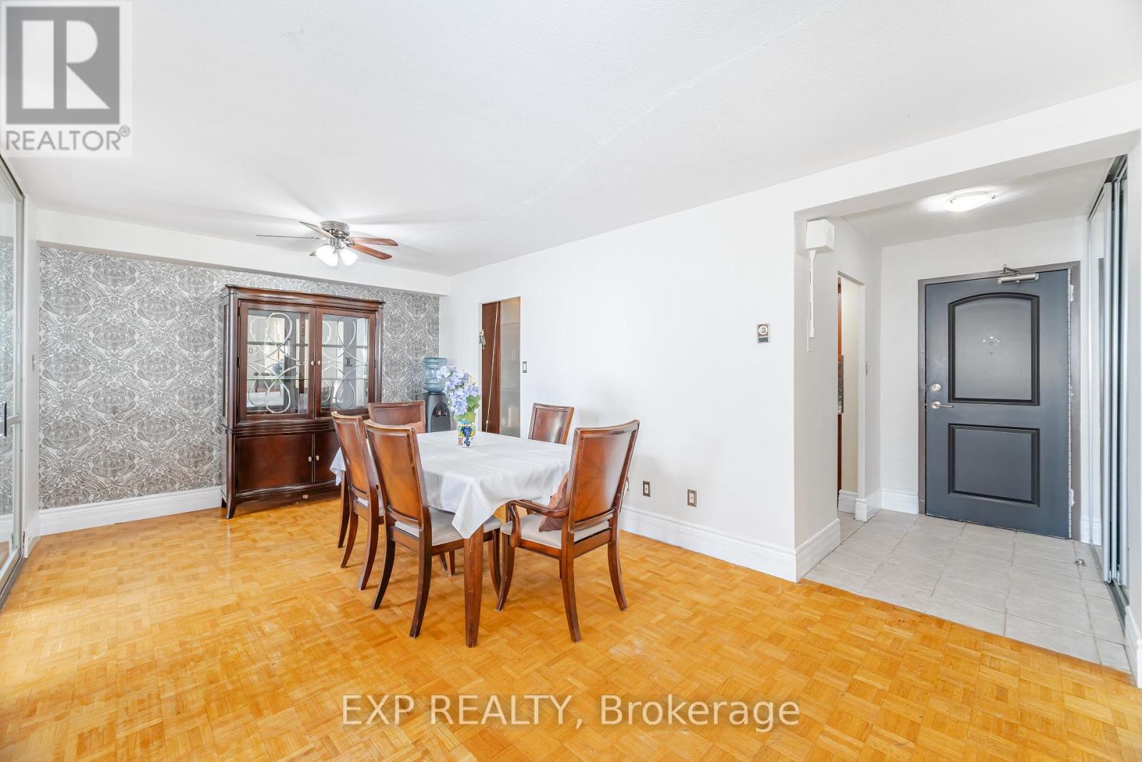 508 - 511 The West Mall, Toronto, Ontario  M9C 1G5 - Photo 11 - W12533618