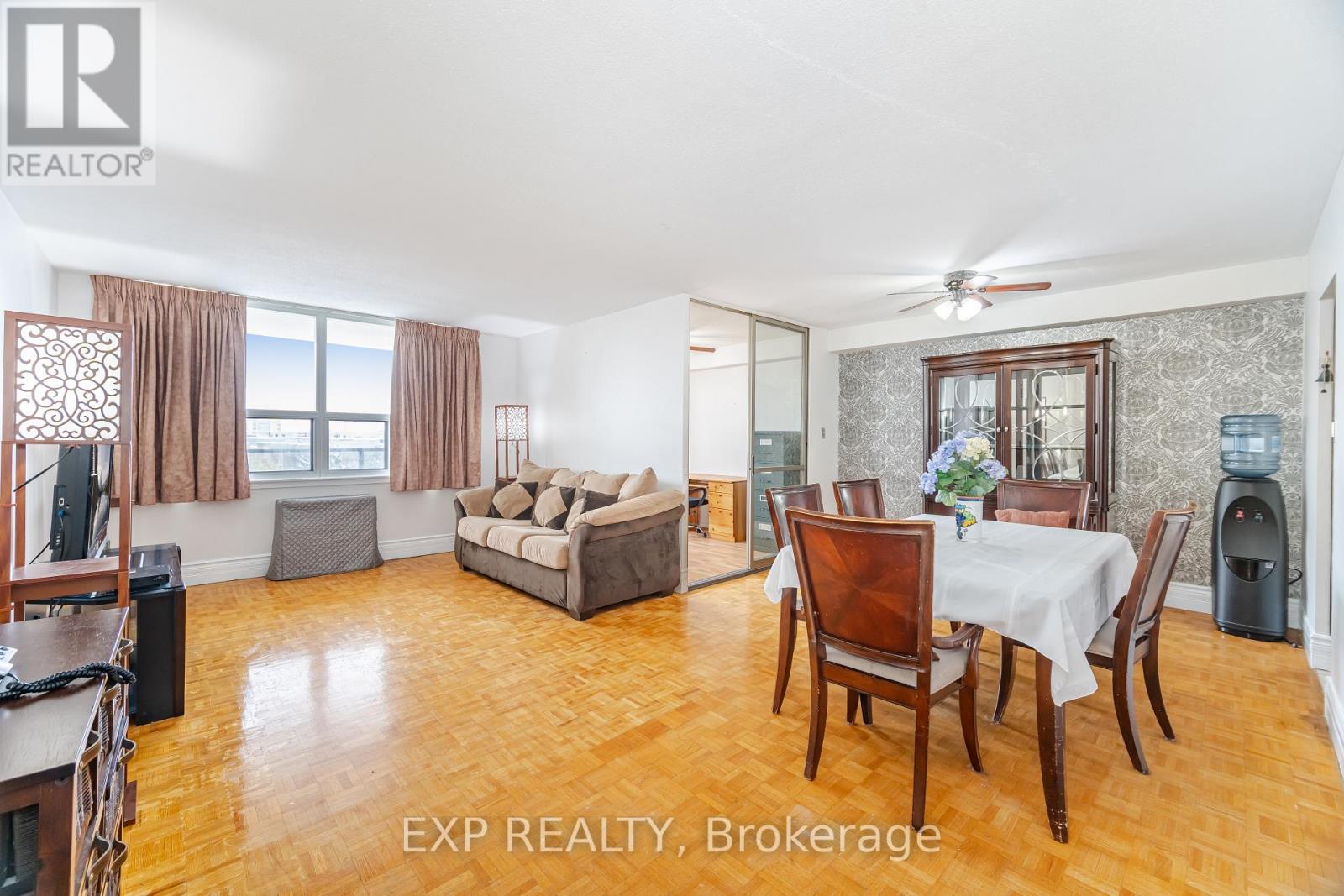 508 - 511 The West Mall, Toronto, Ontario  M9C 1G5 - Photo 12 - W12533618