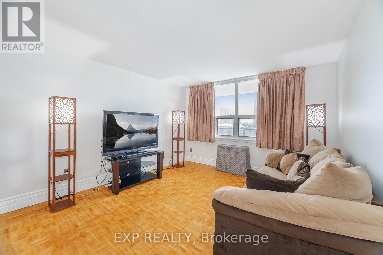 508 - 511 The West Mall, Toronto, Ontario  M9C 1G5 - Photo 13 - W12533618