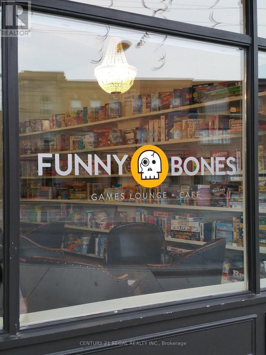 3029 Lakeshore Boulevard W, Toronto, Ontario  M8V 1K5 - Photo 6 - W12533650