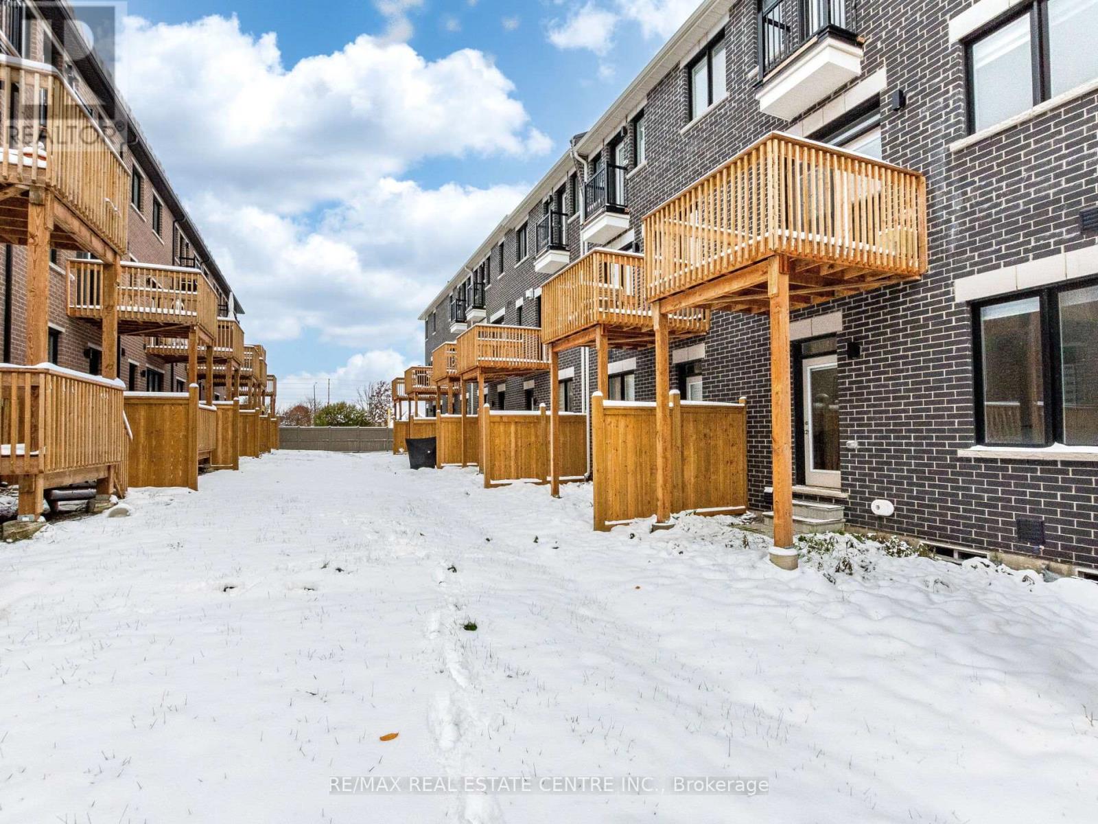 4031 Saida Street, Mississauga, Ontario  L5M 2S8 - Photo 36 - W12533674