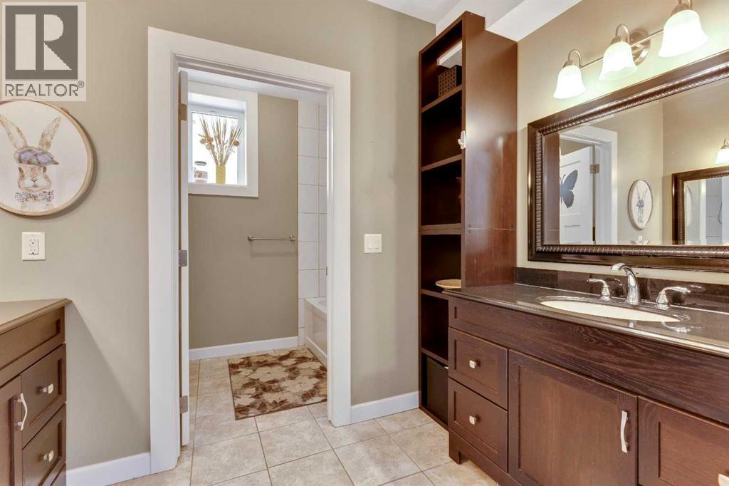 200 Cranleigh Terrace Se, Calgary, Alberta  T3M 0G4 - Photo 15 - A2251448