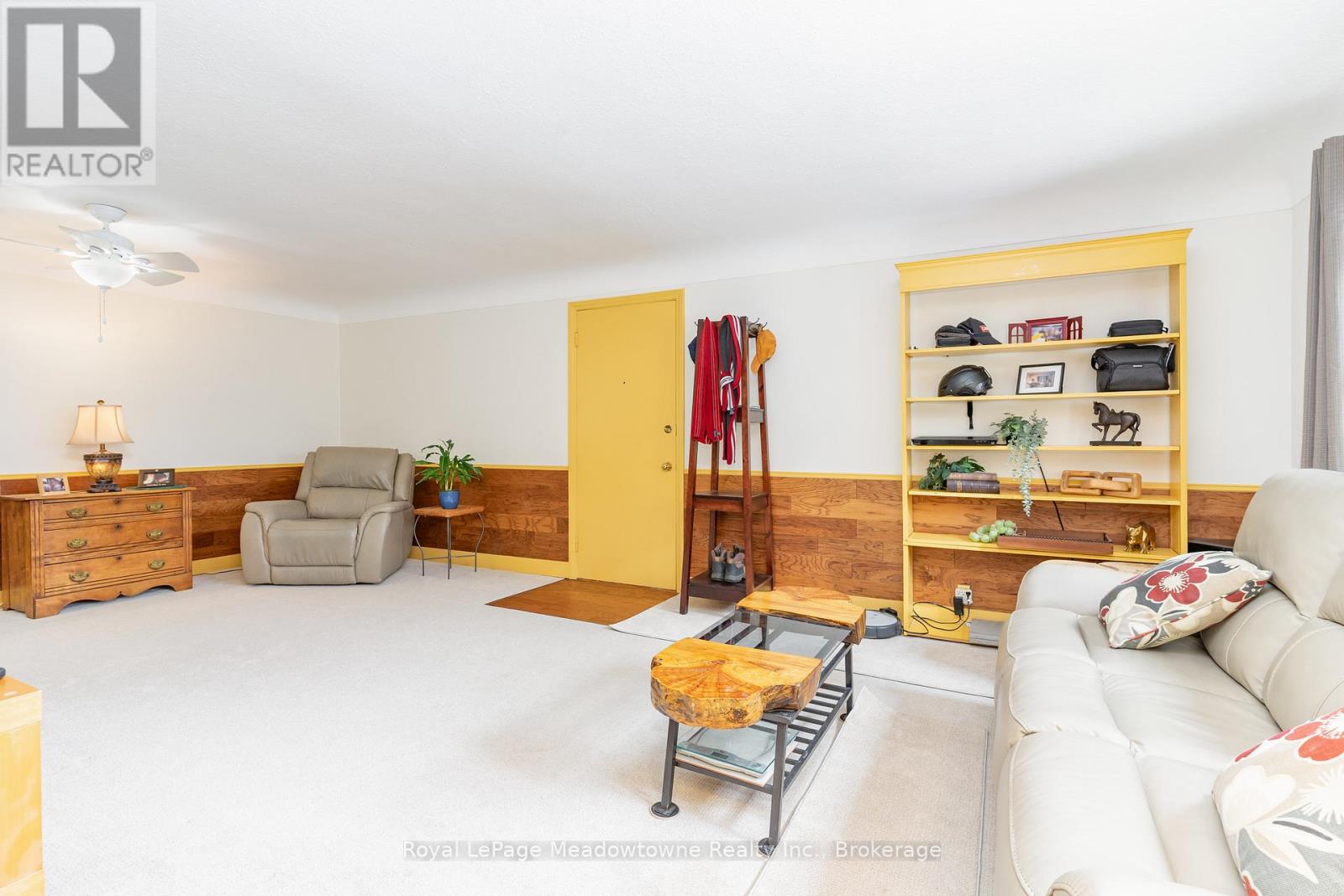 10 - 2405 Lakeshore Road, Burlington, Ontario  L7R 1B8 - Photo 4 - W12533832