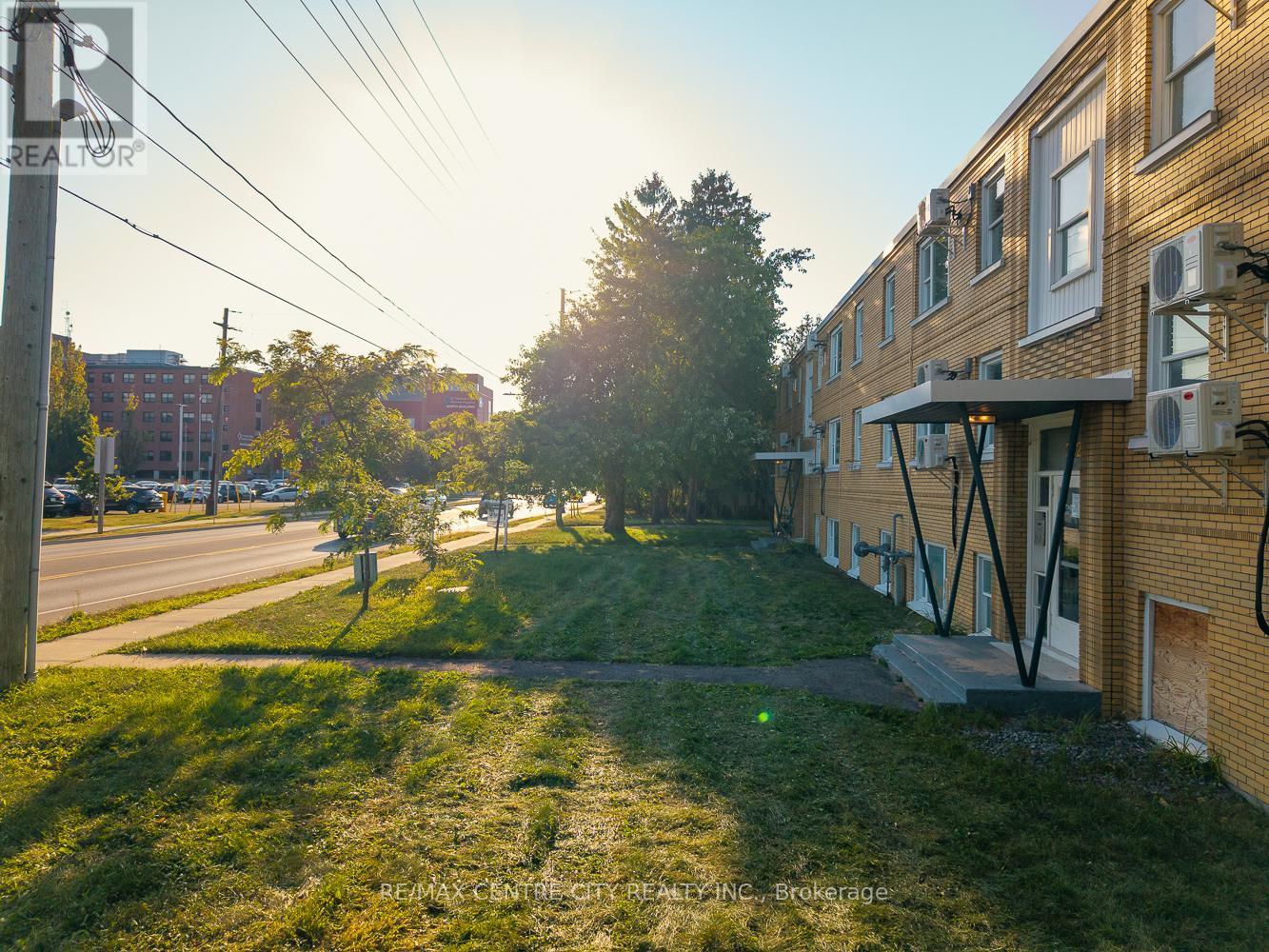 3 - 232 Elm Street, St. Thomas, Ontario  N5R 1J5 - Photo 22 - X12533896