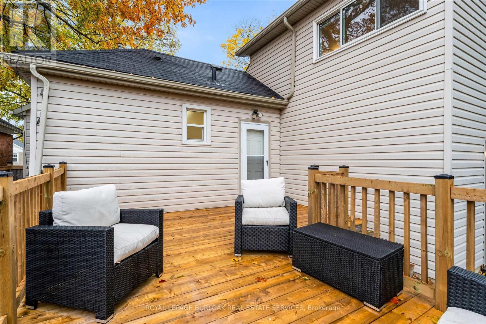 52 Junkin Street, St. Catharines, Ontario  L2R 1N6 - Photo 32 - X12533644