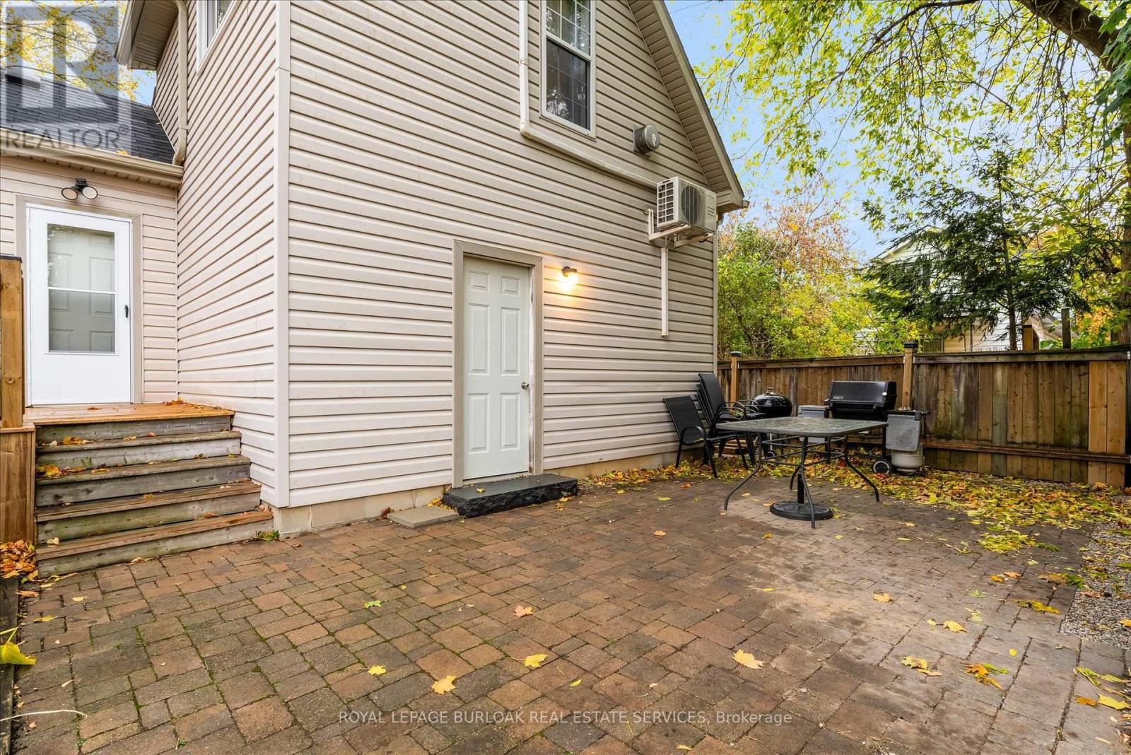 52 Junkin Street, St. Catharines, Ontario  L2R 1N6 - Photo 33 - X12533644