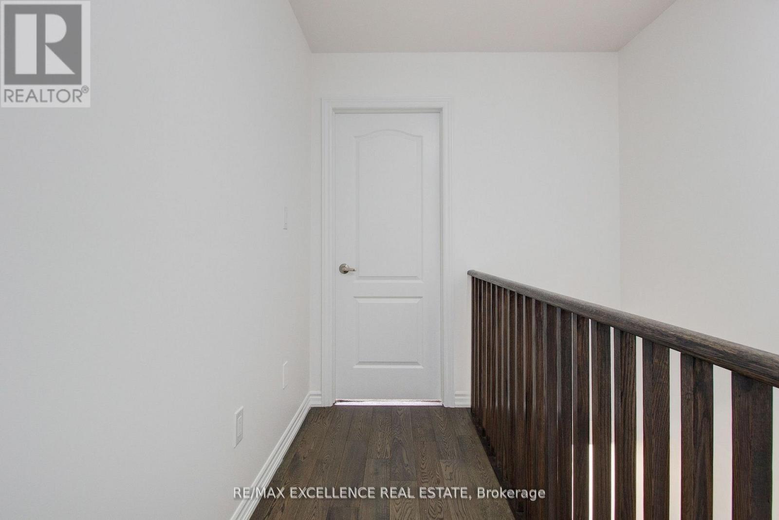 49 Malcolm Crescent, Haldimand, Ontario  N3W 0E9 - Photo 19 - X12533662