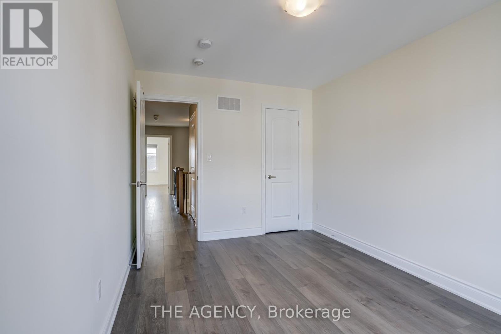 301 - 250 Finch Avenue, Pickering, Ontario  L1V 0G6 - Photo 28 - E12514708