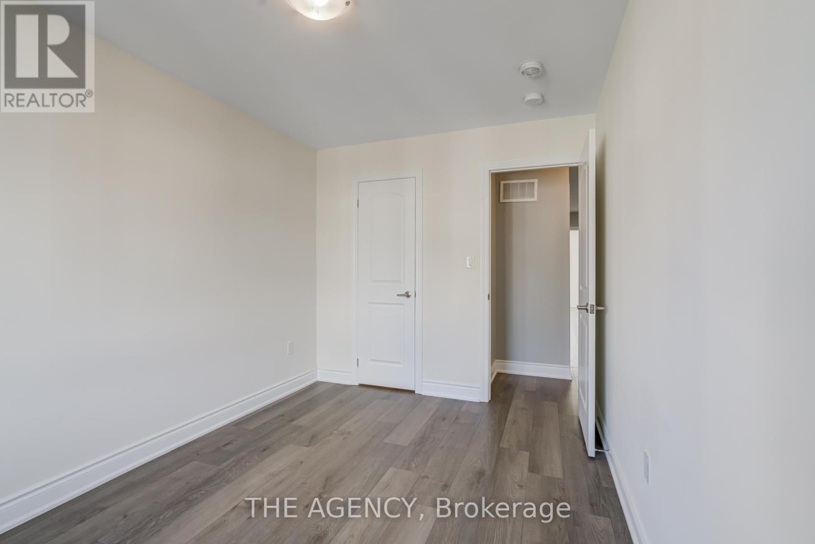 301 - 250 Finch Avenue, Pickering, Ontario  L1V 0G6 - Photo 30 - E12514708