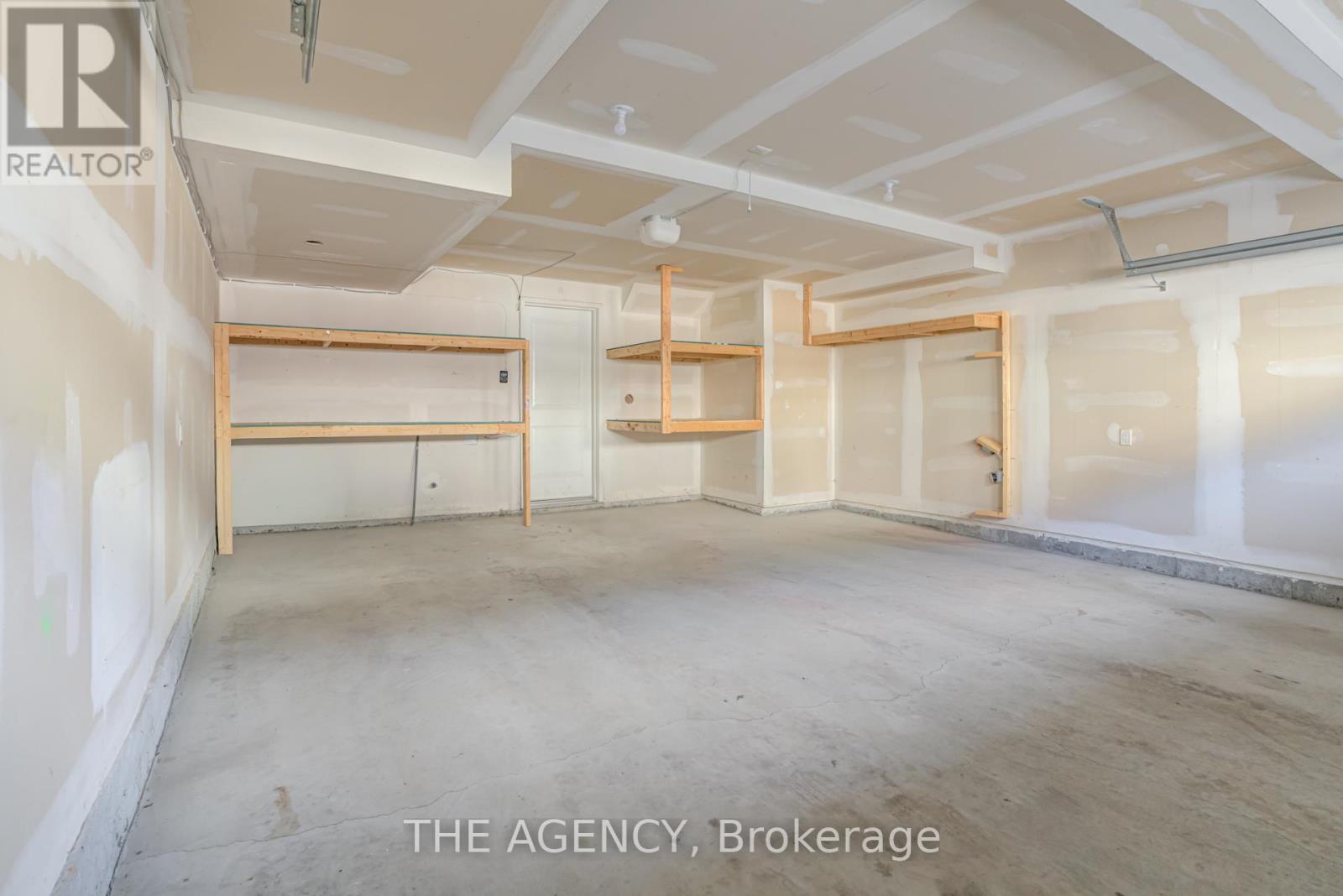 301 - 250 Finch Avenue, Pickering, Ontario  L1V 0G6 - Photo 34 - E12514708