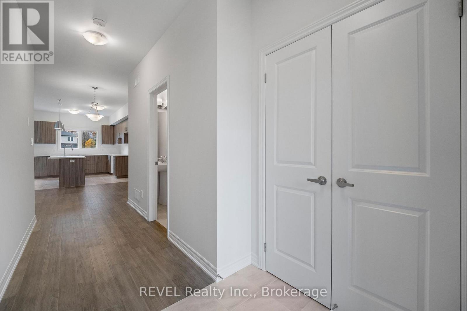 3281 Dominion Road, Fort Erie, Ontario  L0S 1N0 - Photo 6 - X12533828