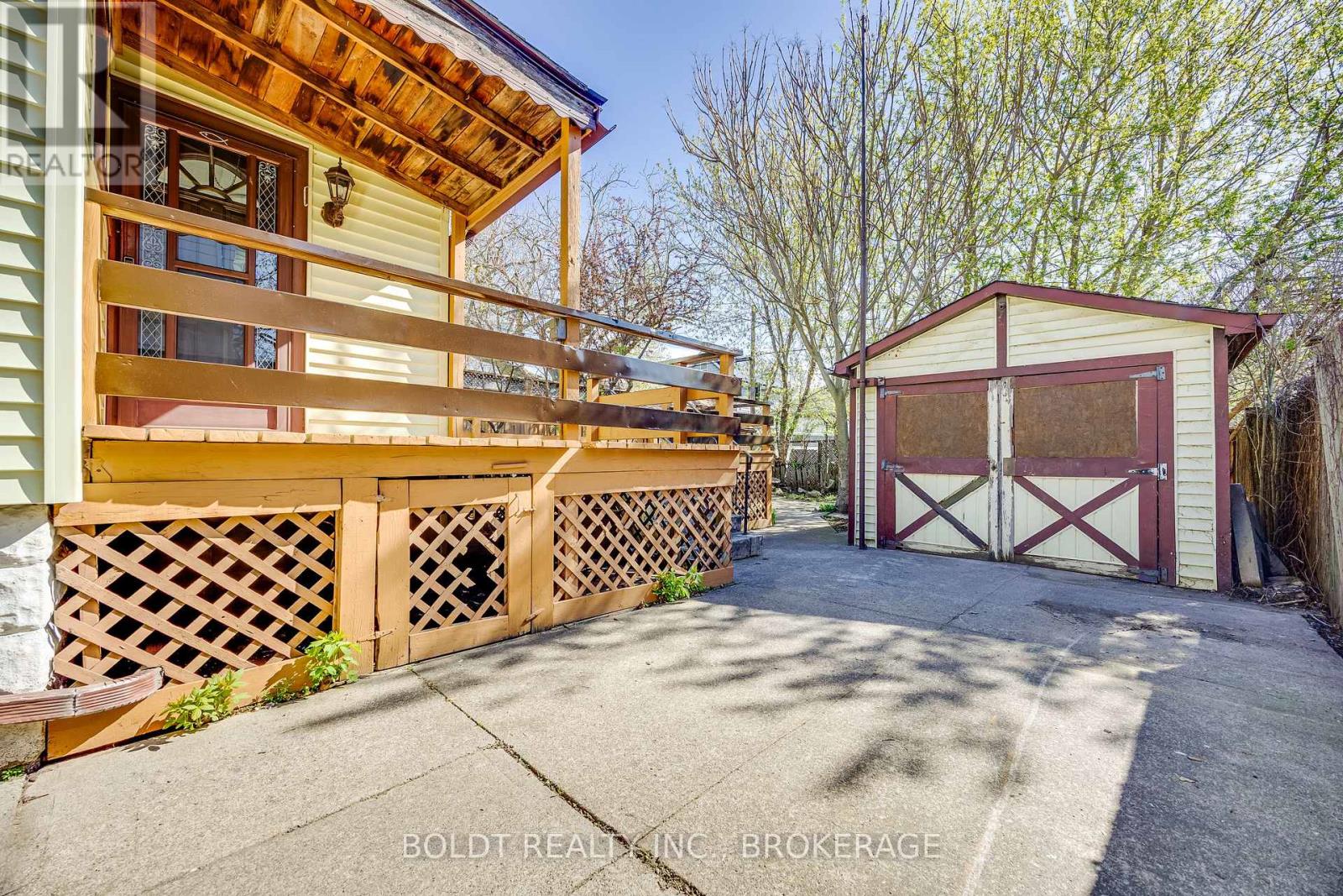 8 Chelsea Street, St. Catharines, Ontario  L2P 3B8 - Photo 26 - X12533906