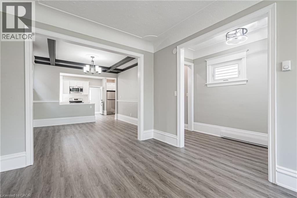 354 Cumberland Avenue, Hamilton, Ontario  L8M 2A2 - Photo 6 - 40787480