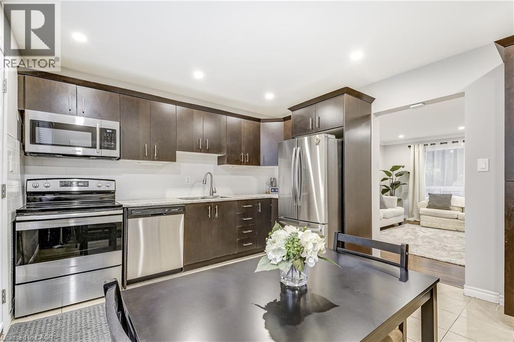 132 Barlake Avenue Unit# 35, Hamilton, Ontario  L8E 1H3 - Photo 10 - 40787357