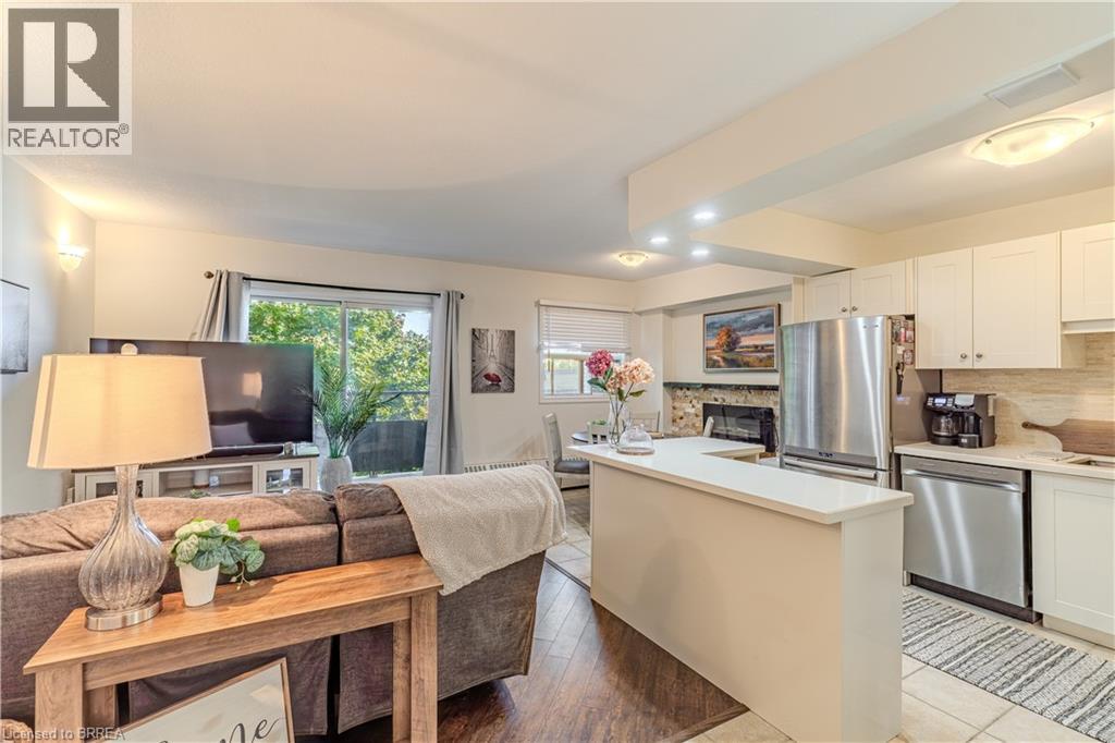 648 GREY Street Unit# 305, Brantford, Ontario