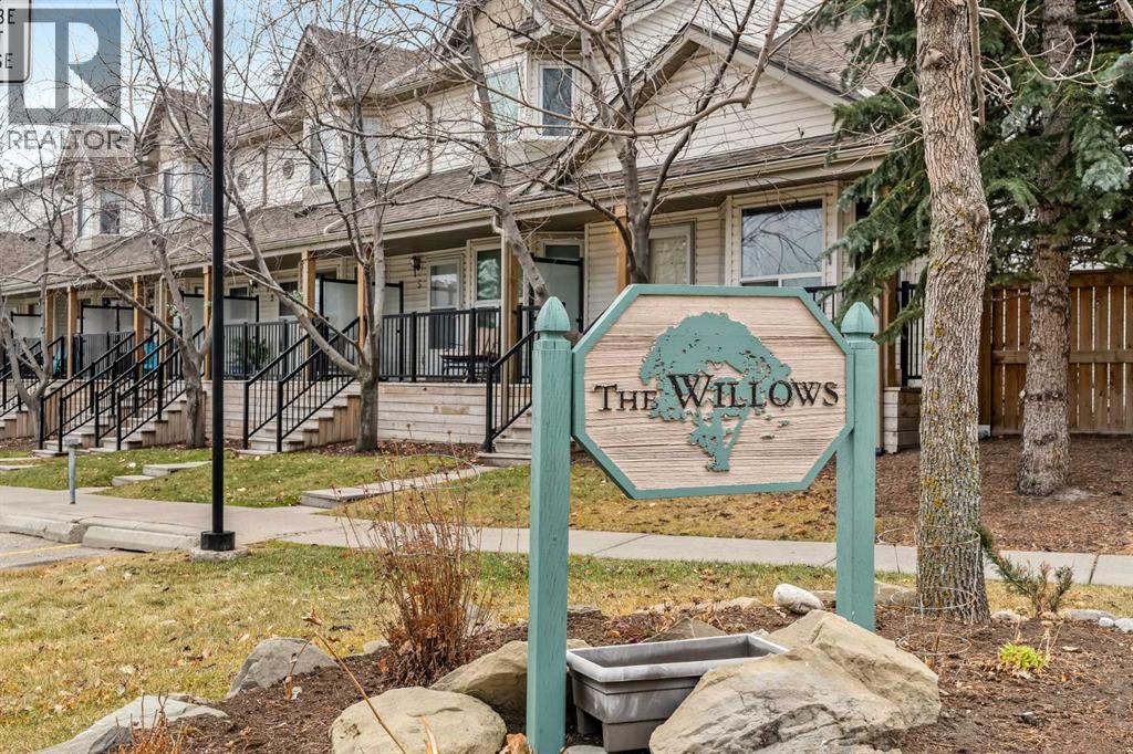 1 Hidden Valley Villas Nw, Calgary, Alberta  T3A 5w7 - Photo 45 - A2269628