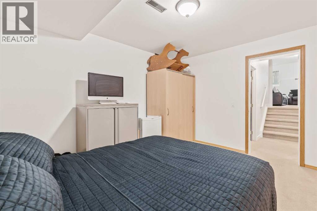 1 Hidden Valley Villas Nw, Calgary, Alberta  T3A 5w7 - Photo 34 - A2269628