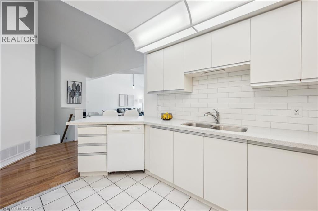 1240 Westview Terrace Unit# 58, Oakville, Ontario L6M 3M3 - Photo 13 - 40787508