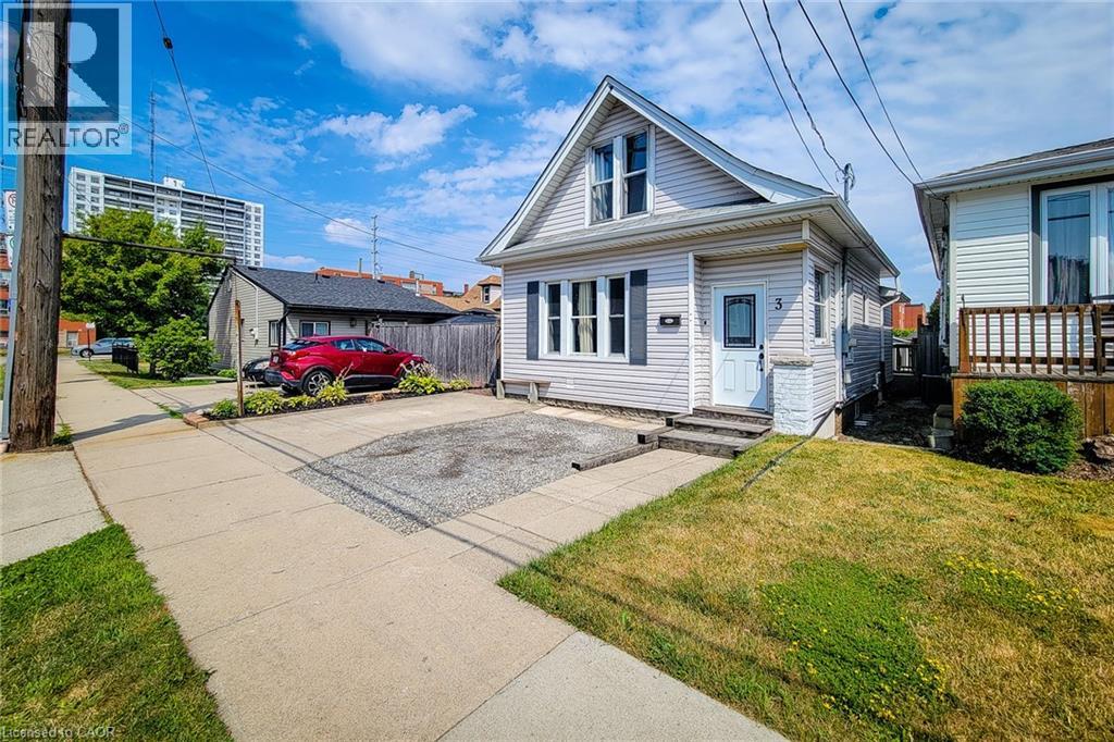 3 East 33rd Street, Hamilton, Ontario  L8V 3S9 - Photo 2 - 40787377