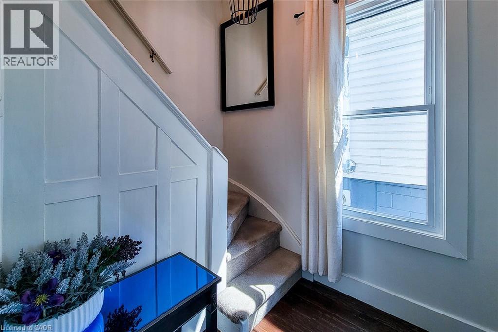 3 East 33rd Street, Hamilton, Ontario  L8V 3S9 - Photo 26 - 40787377
