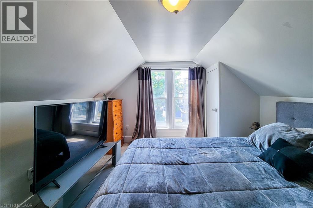 3 East 33rd Street, Hamilton, Ontario  L8V 3S9 - Photo 30 - 40787377