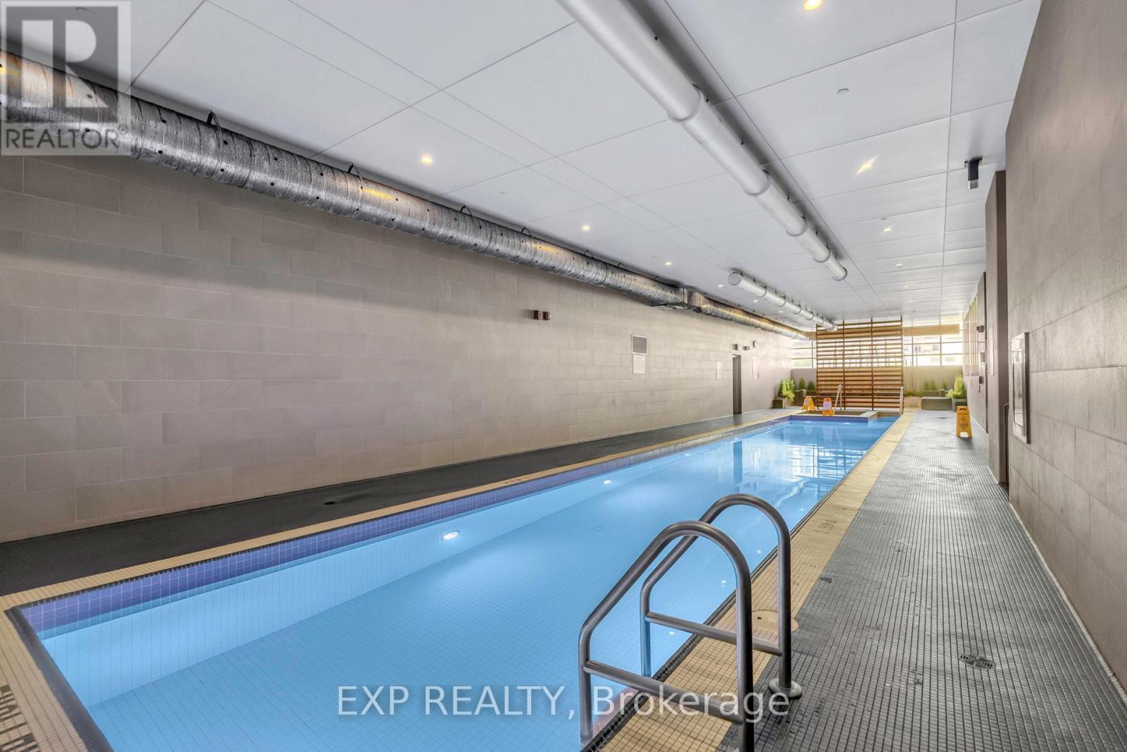 Ph15 - 21 Iceboat Terrace, Toronto, Ontario  M5V 4A9 - Photo 31 - C12533716