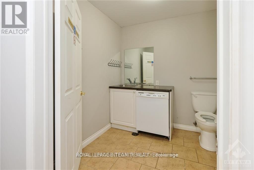 Unit 1a - 453 Ottawa Street, Mississippi Mills, Ontario  K0A 1A0 - Photo 8 - X12291497