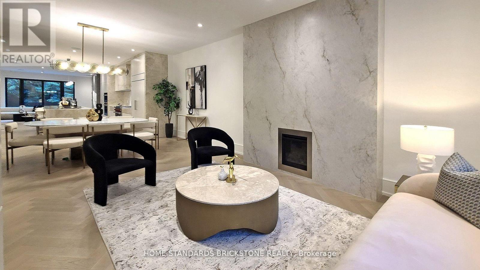 38 Elgin Avenue, Toronto, Ontario  M5R 1G6 - Photo 5 - C12533730