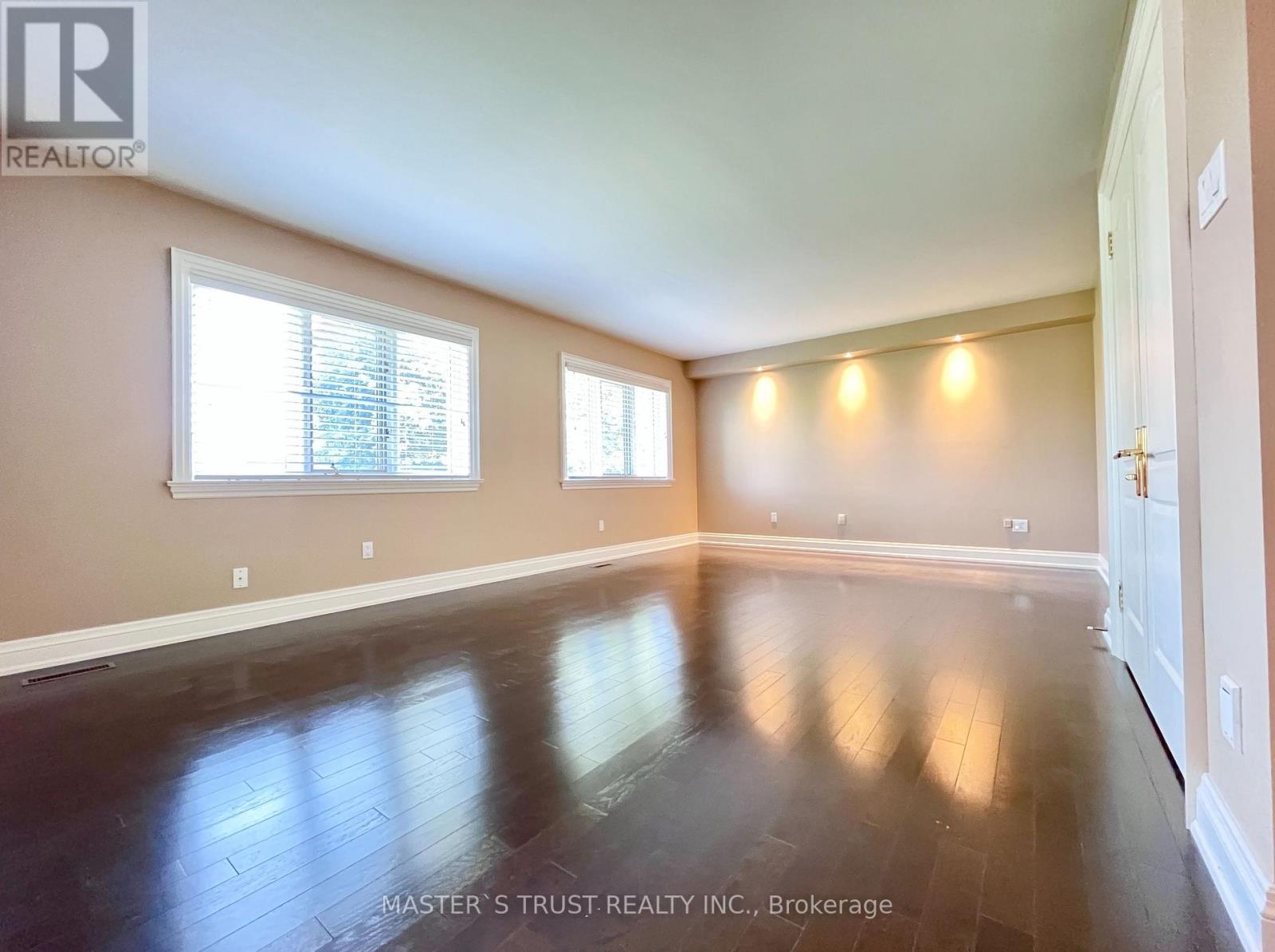 57 Cotswold Crescent, Toronto, Ontario  M2P 1N3 - Photo 19 - C12533764