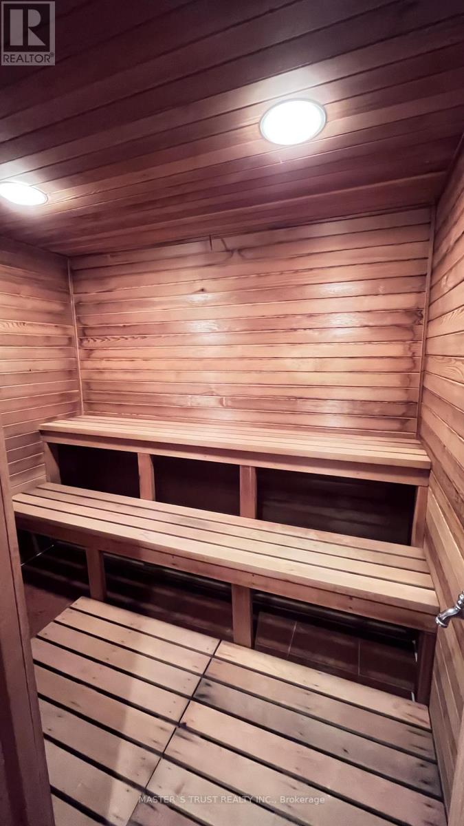 57 Cotswold Crescent, Toronto, Ontario  M2P 1N3 - Photo 39 - C12533764