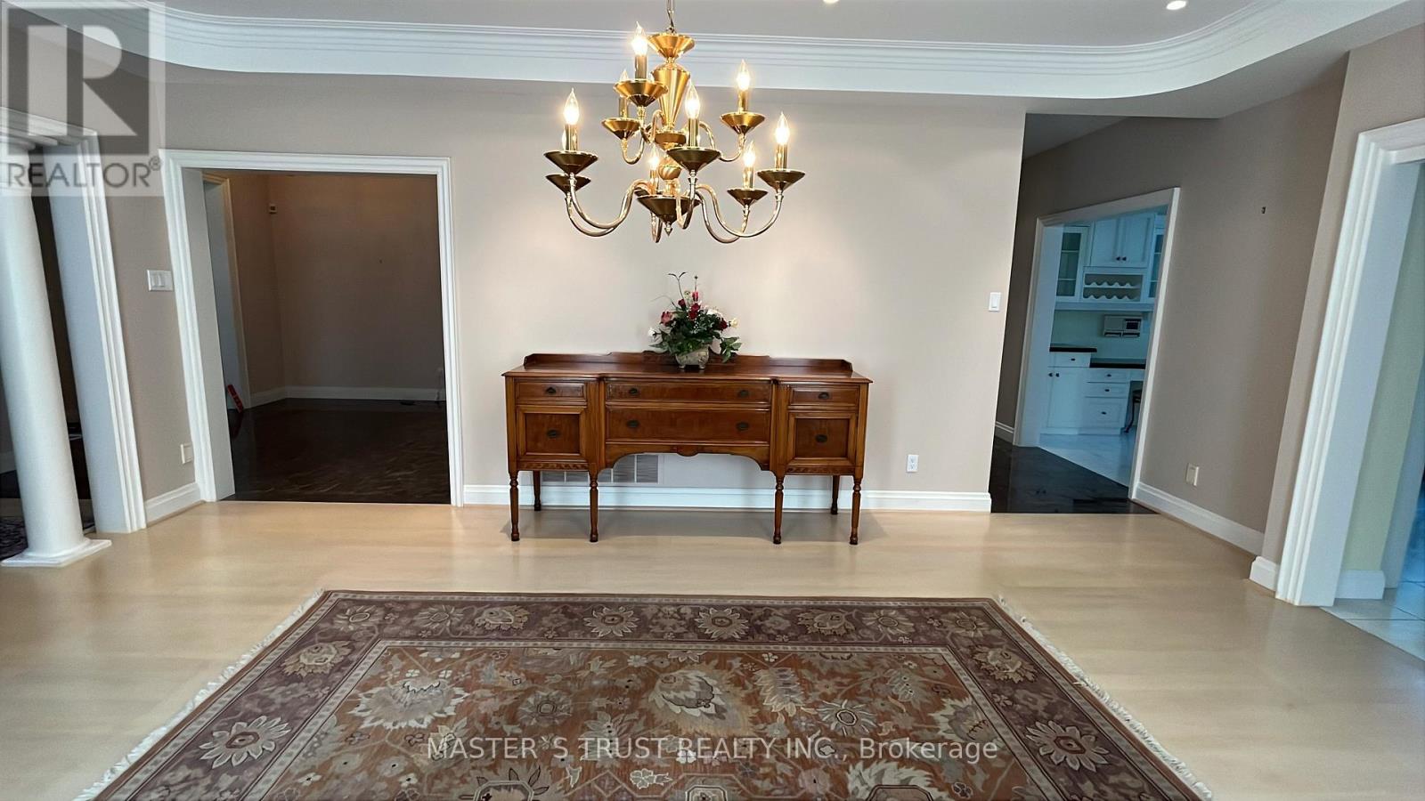 57 Cotswold Crescent, Toronto, Ontario  M2P 1N3 - Photo 8 - C12533764