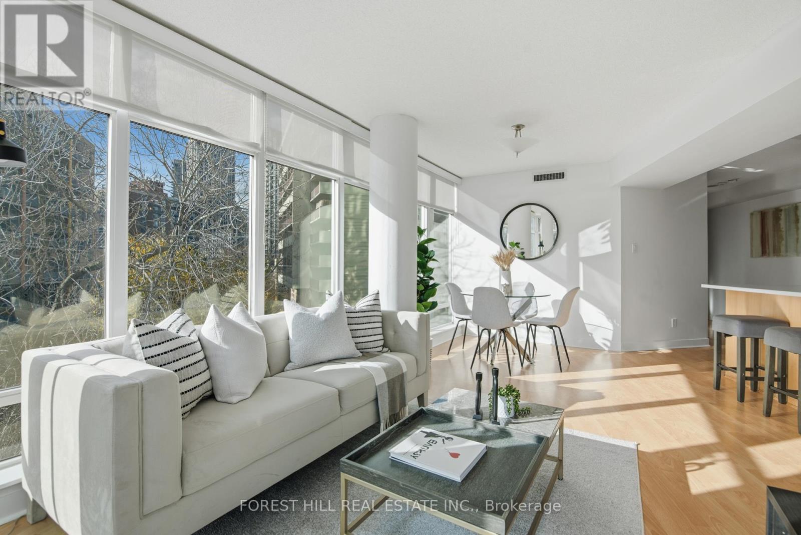 516 - 650 Queens Quay W Boulevard, Toronto, Ontario  M5V 3N2 - Photo 10 - C12533776