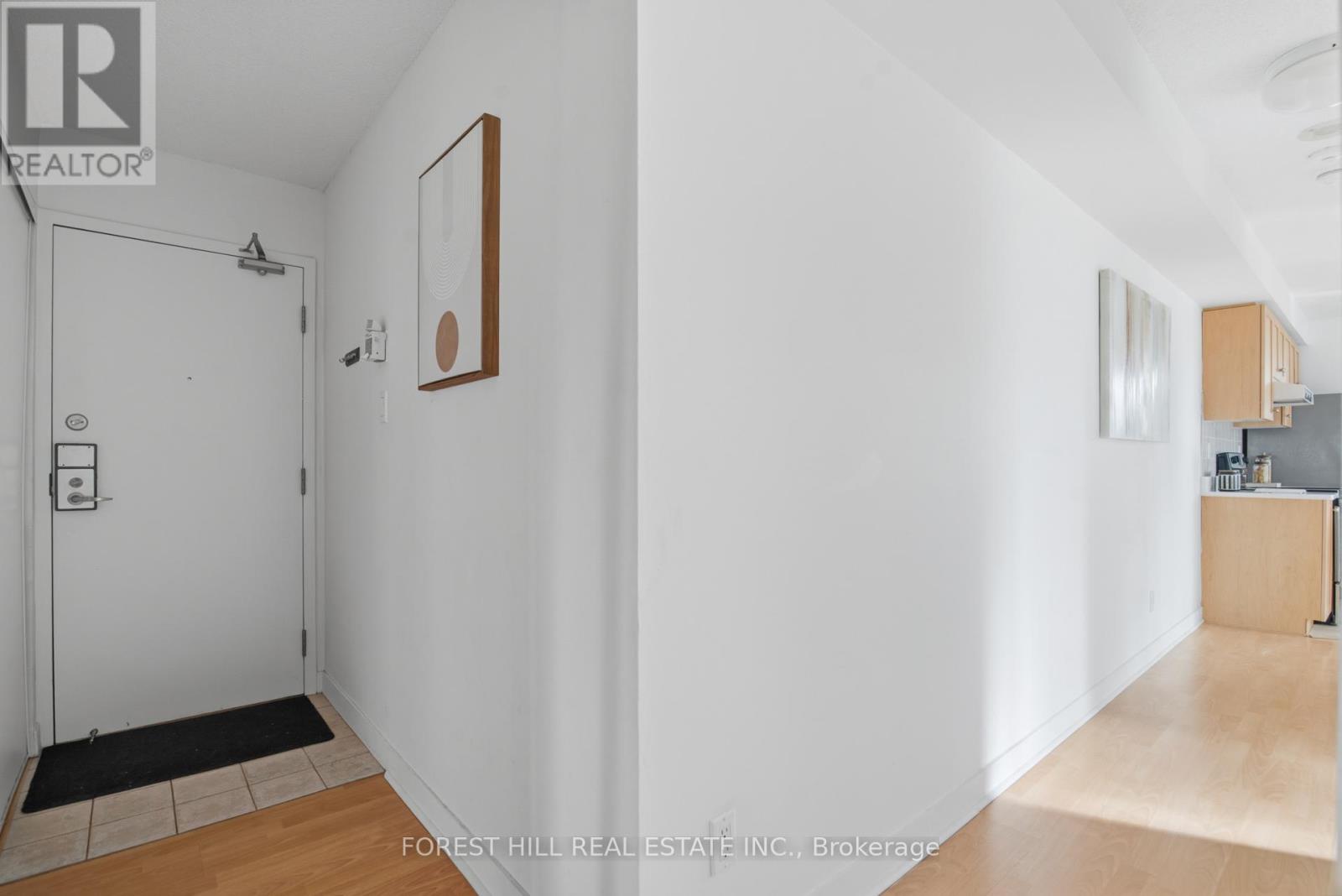 516 - 650 Queens Quay W Boulevard, Toronto, Ontario  M5V 3N2 - Photo 6 - C12533776