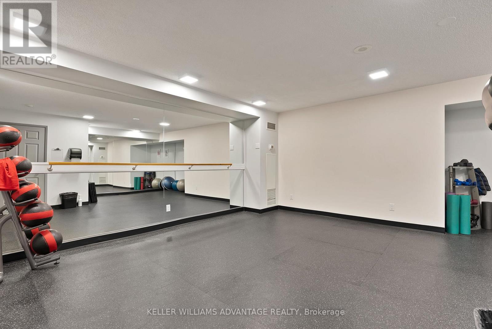 807 - 109 Front Street E, Toronto, Ontario  M5A 4P7 - Photo 28 - C12533816