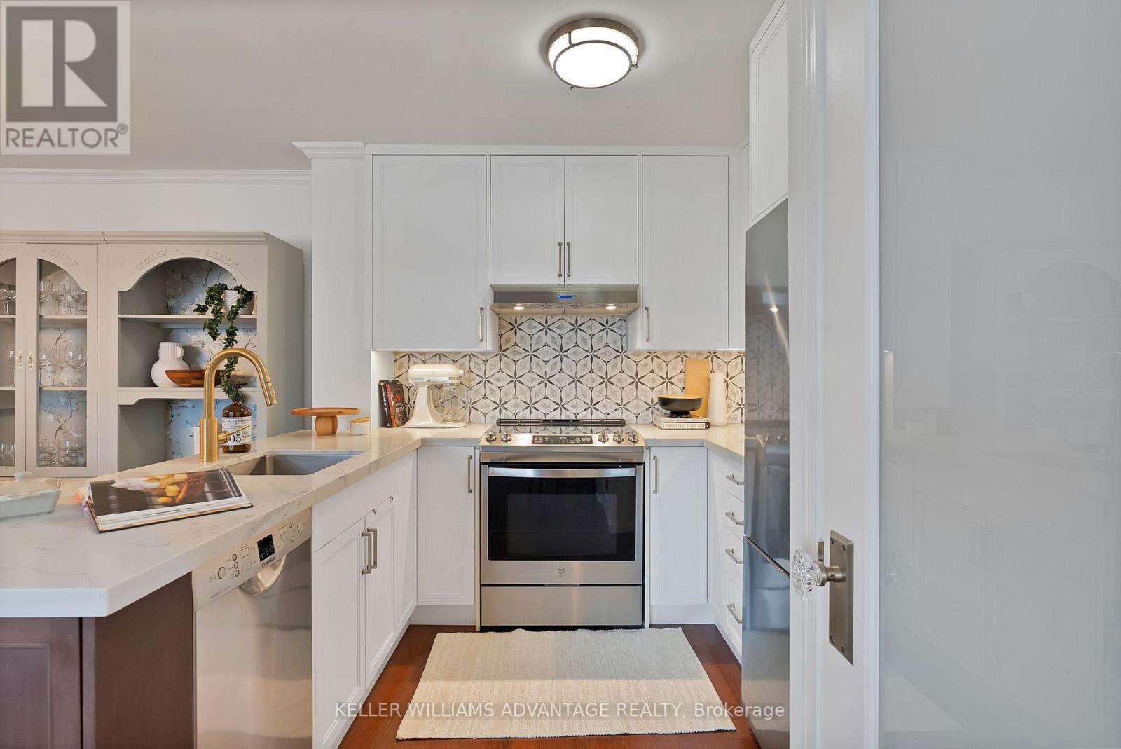 807 - 109 Front Street E, Toronto, Ontario  M5A 4P7 - Photo 4 - C12533816