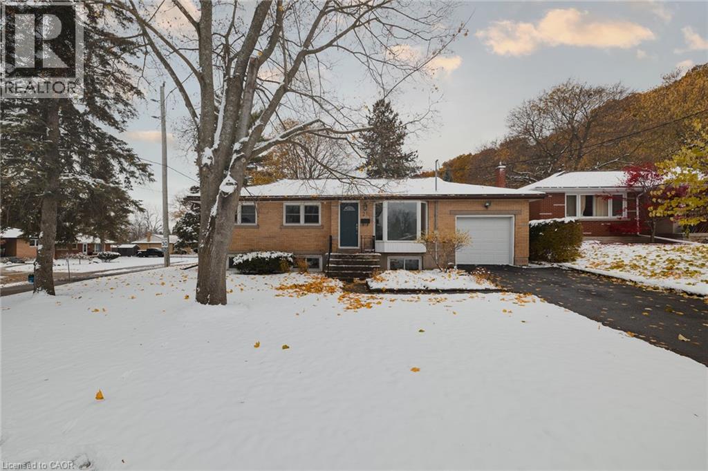 21 CULHAM Drive, Cambridge, Ontario