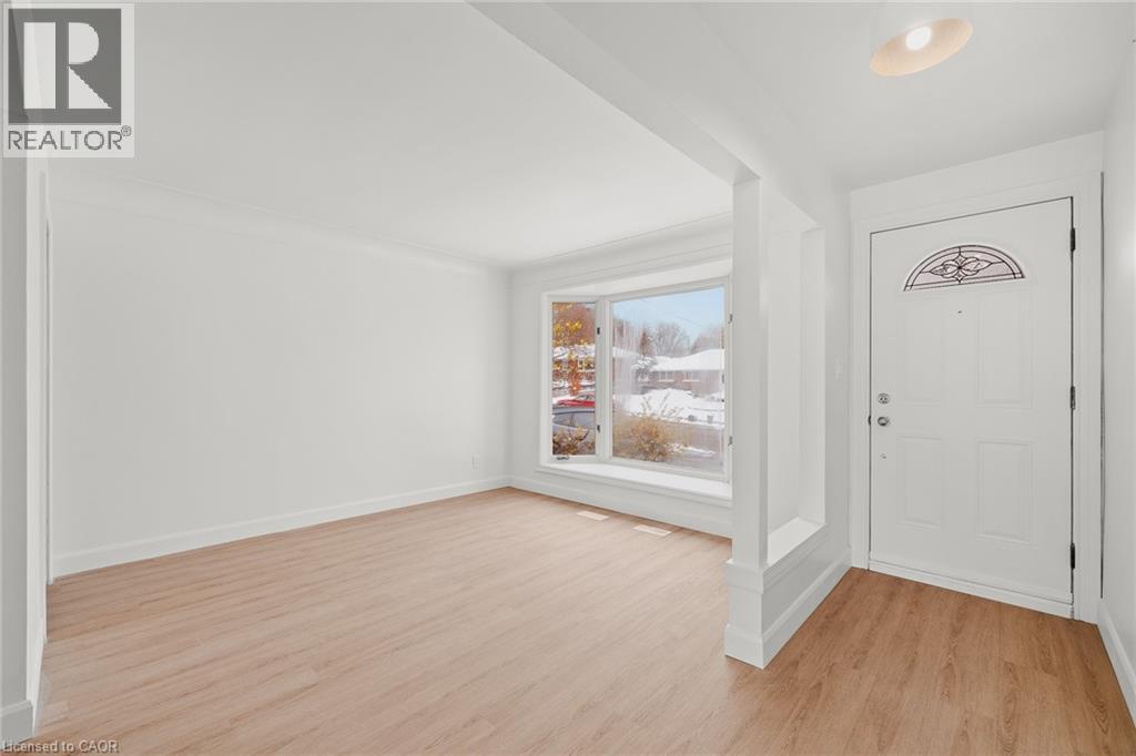 21 Culham Drive, Cambridge, Ontario  N1S 2G7 - Photo 3 - 40787206