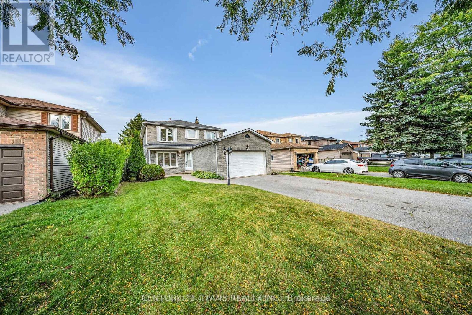 853 Crowells Street, Oshawa, Ontario  L1K 1X8 - Photo 2 - E12533680