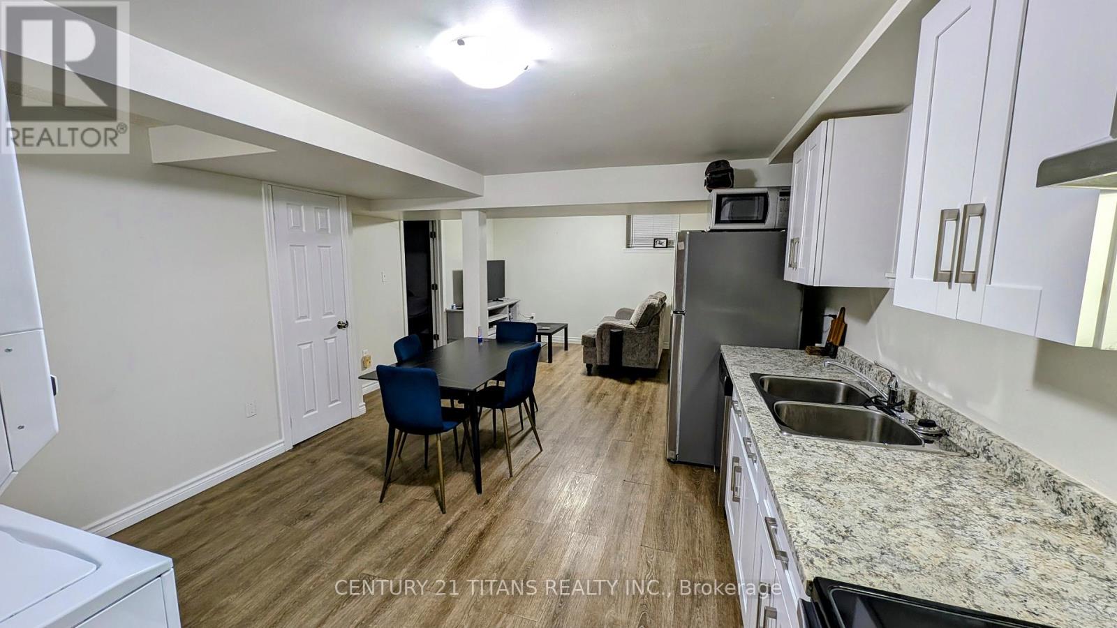 853 Crowells Street, Oshawa, Ontario  L1K 1X8 - Photo 5 - E12533680