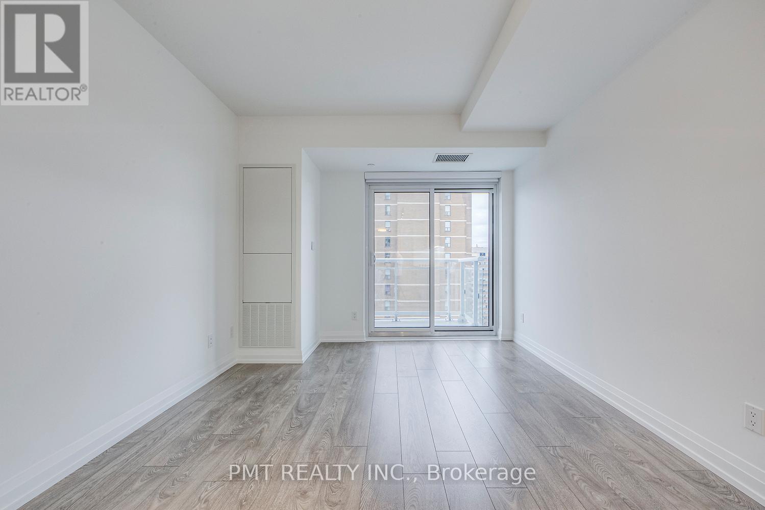 2105 - 286 Main Street, Toronto, Ontario  M4C 4X4 - Photo 11 - E12533772